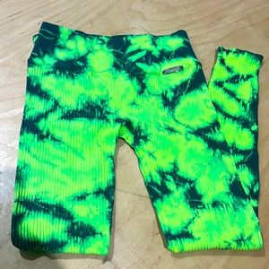 Bombshell Sportswear neon tye-dye leggings size small